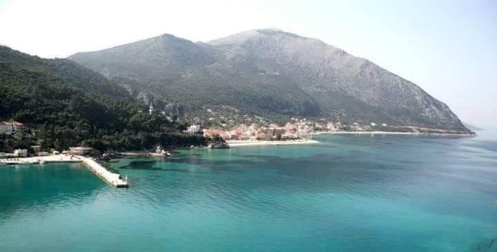 Modern 10mins From The * Agia Eirini