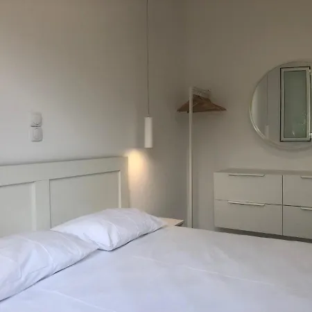 Modern Apartment 10Mins From The Beach Agia Eirini Exterior photo