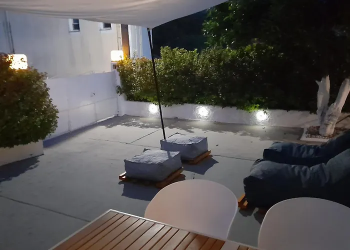 Modern Apartment 10Mins From The Beach