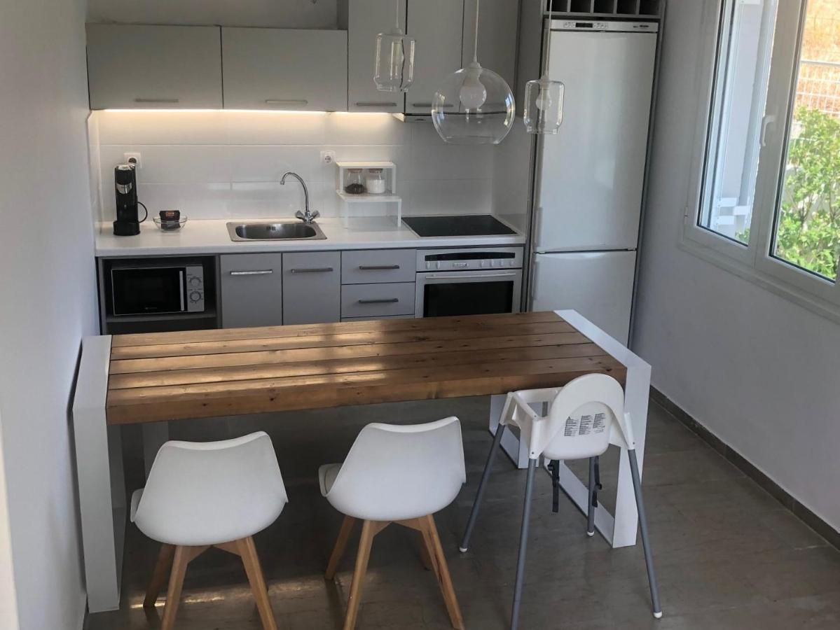 Modern 10mins From The Country house