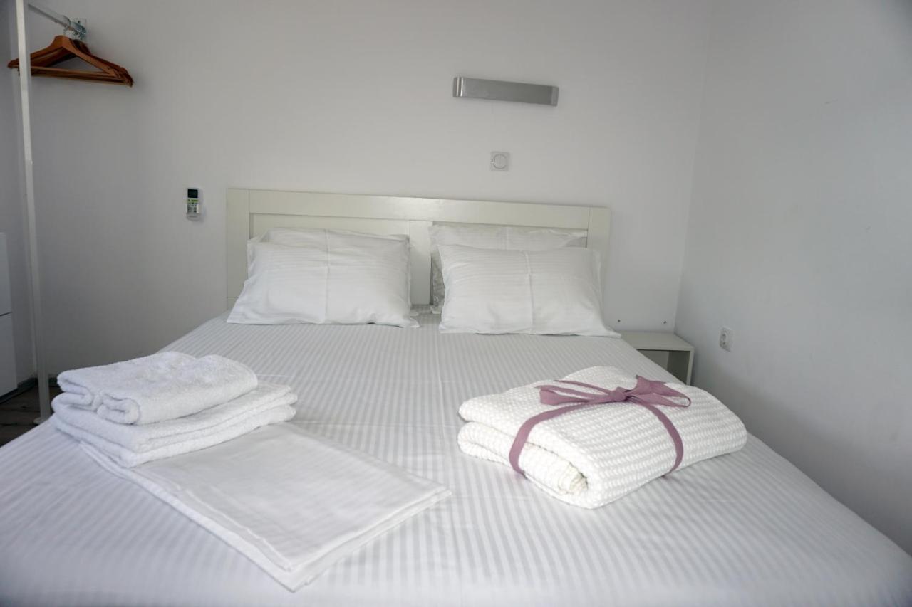 Modern 10mins From The * Agia Eirini